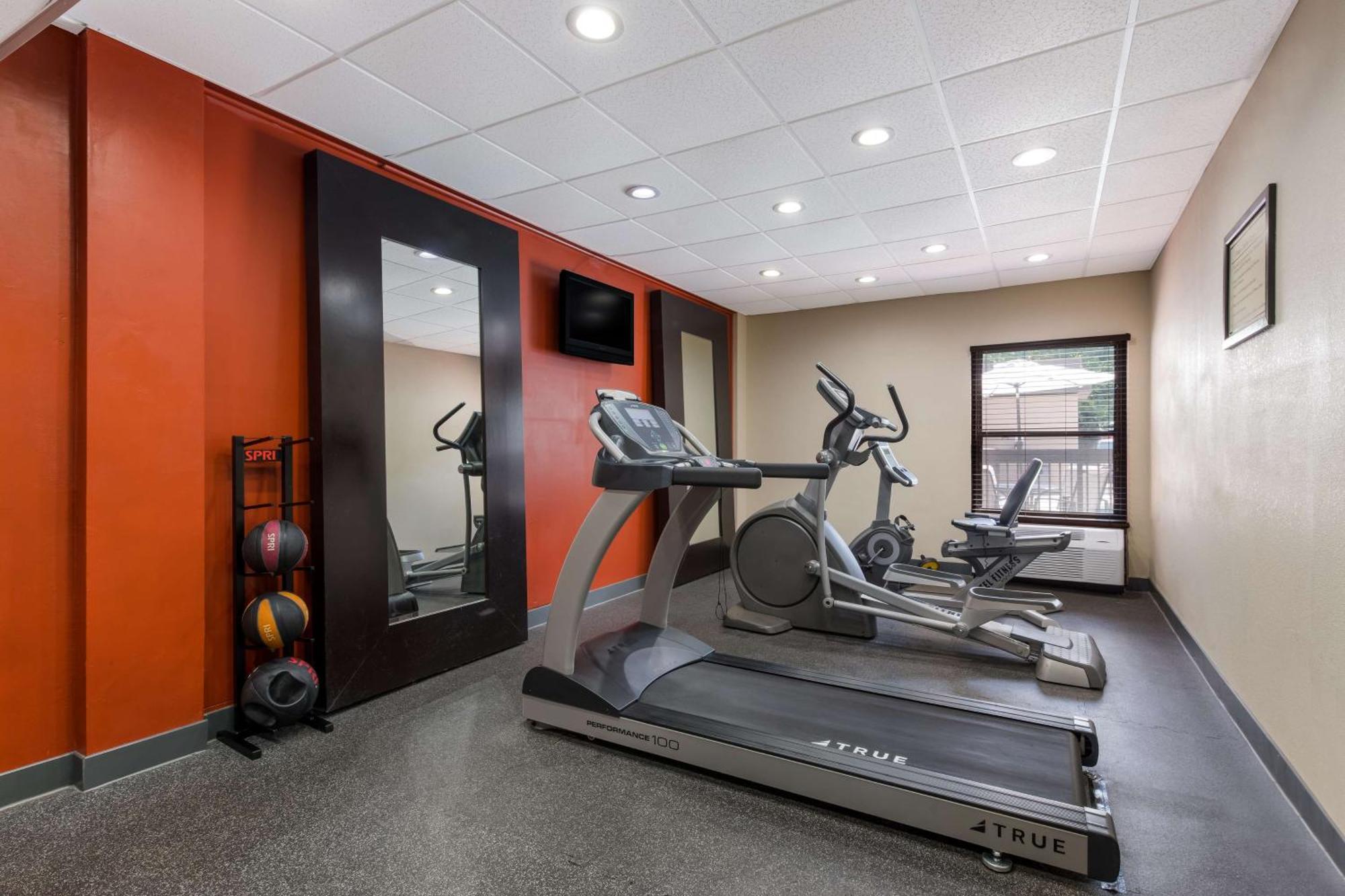 Best Western Albemarle Inn Εξωτερικό φωτογραφία
