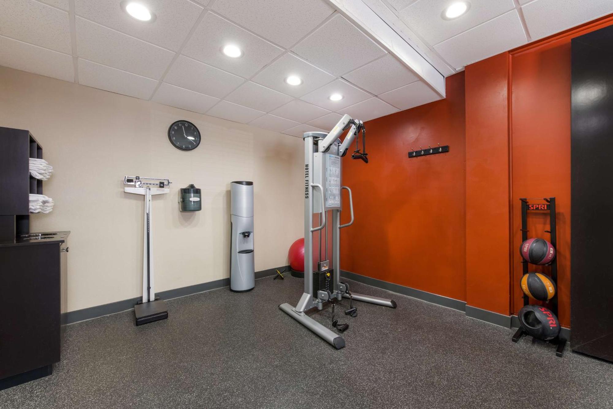 Best Western Albemarle Inn Εξωτερικό φωτογραφία
